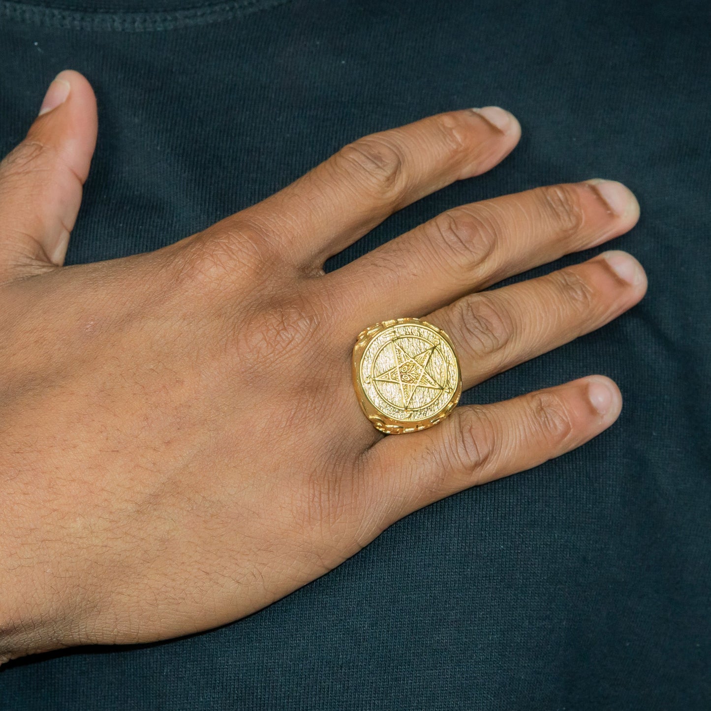 Mens Jewelry - Star Gold Pinky Ring | 21 Grams