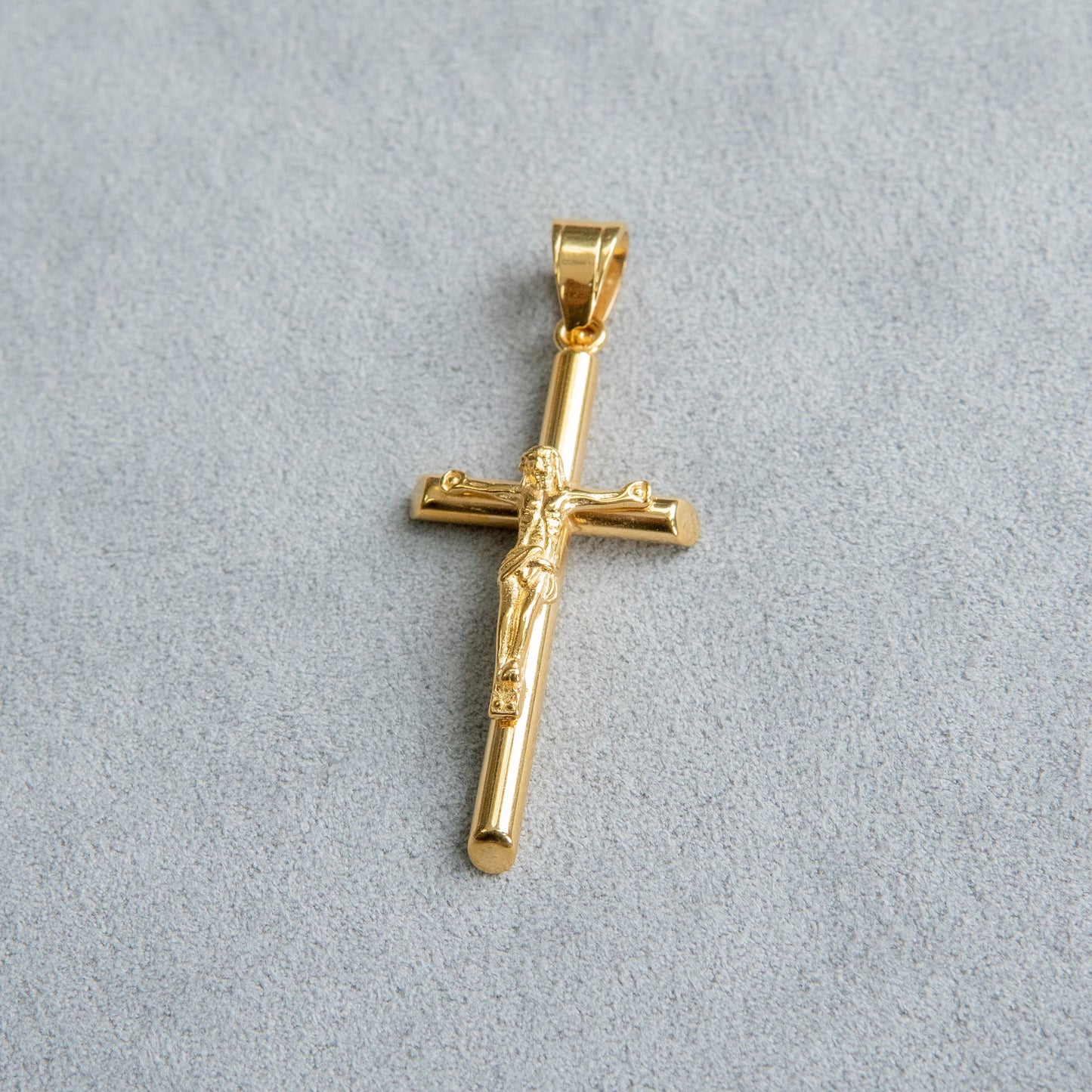Mens Jewelry - 14K Gold Crucifix Necklace | Appx. 6 Grams