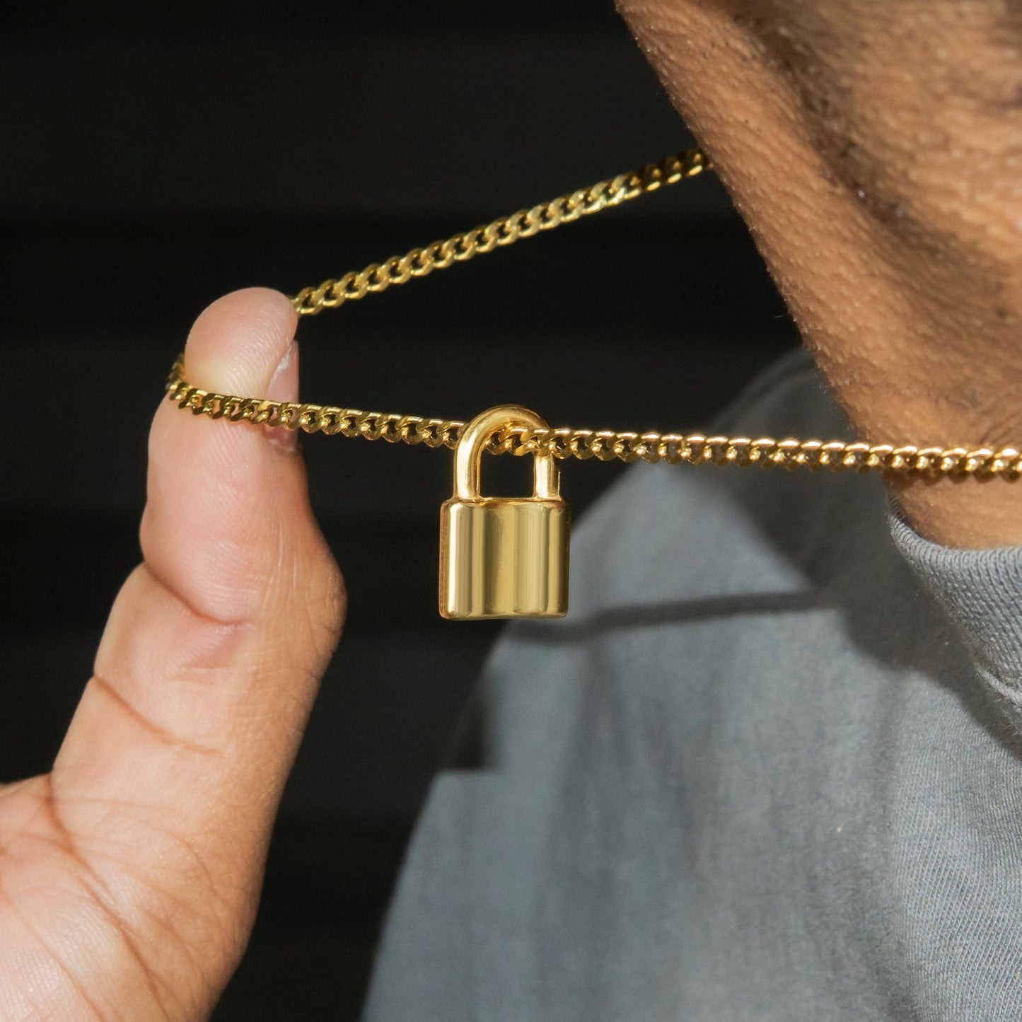 Mens Jewelry - 14K Gold Lock Necklace | Appx. 3.5 Grams