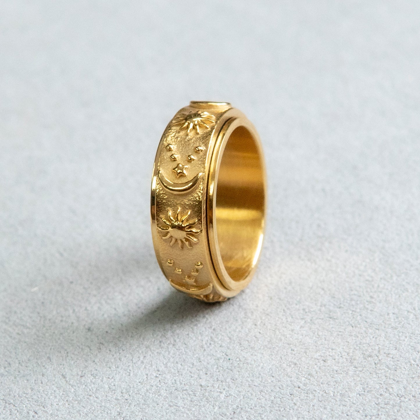 Mens Jewelry - Sun & Moon Gold Wedding Ring | 9 Grams