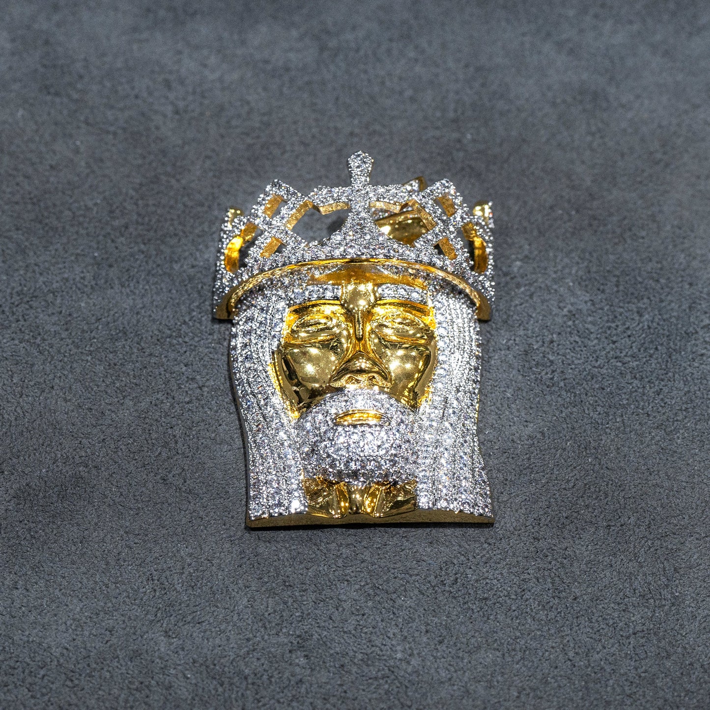 Mens Jewelry - Gold Iced Out VVS Jesus Head Crown Necklace | Appx. 20.5 Grams