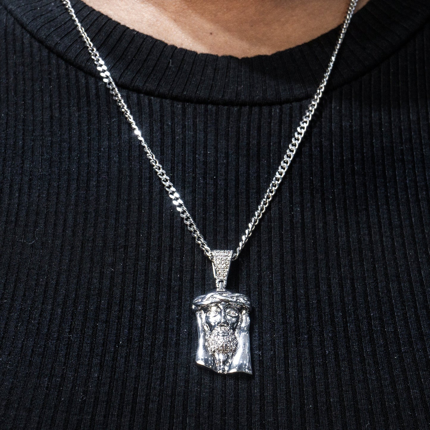 Womens Jewelry - 14K White Gold Iced Out VVS Jesus Head Necklace | Appx. 20.1 Grams