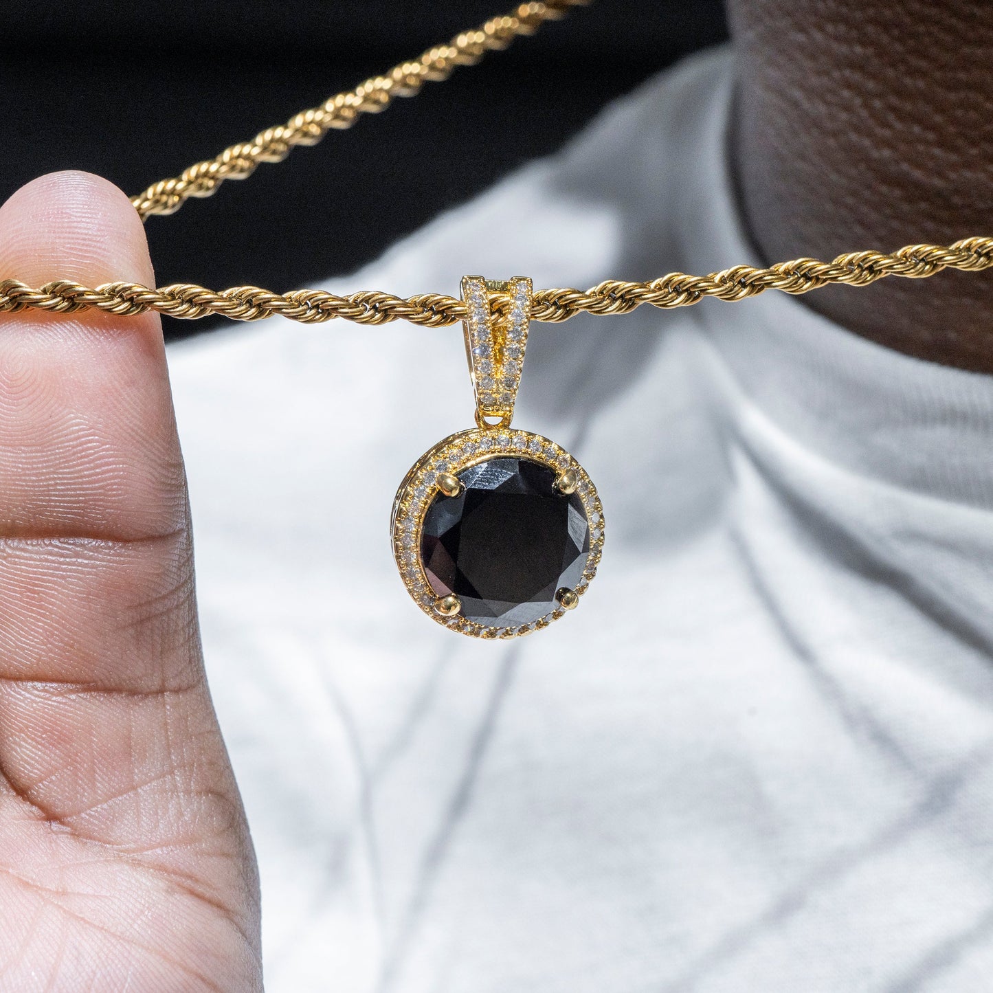 Mens Jewelry - Iced Out VVS Circle Onyx Pendant | 9 Grams