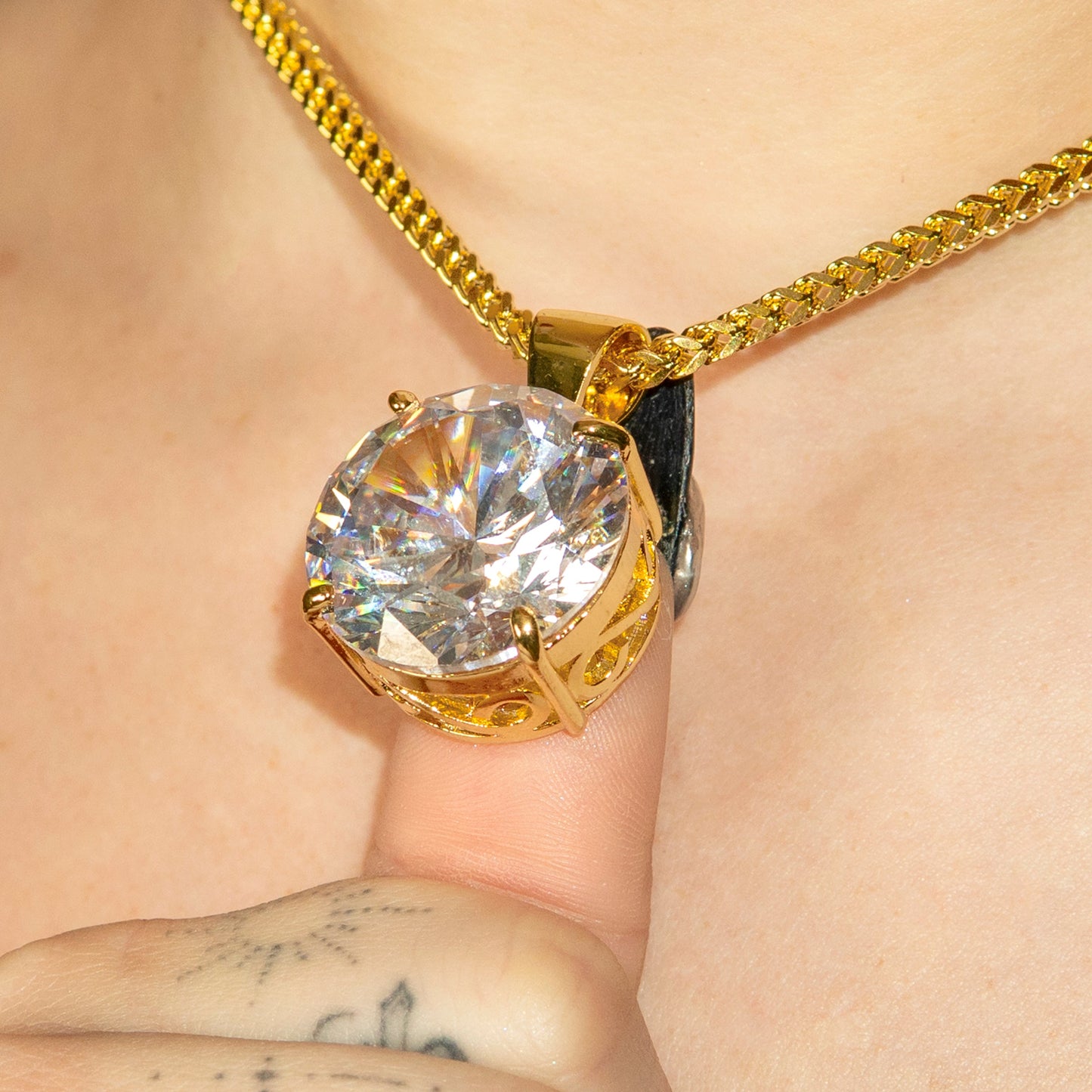 Womens Jewelry - Gold Iced Out VVS Solitaire Necklace | Appx. 38 Grams