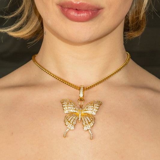 Womens Jewelry - Gold Butterfly Necklace | Appx. 30.6 Grams