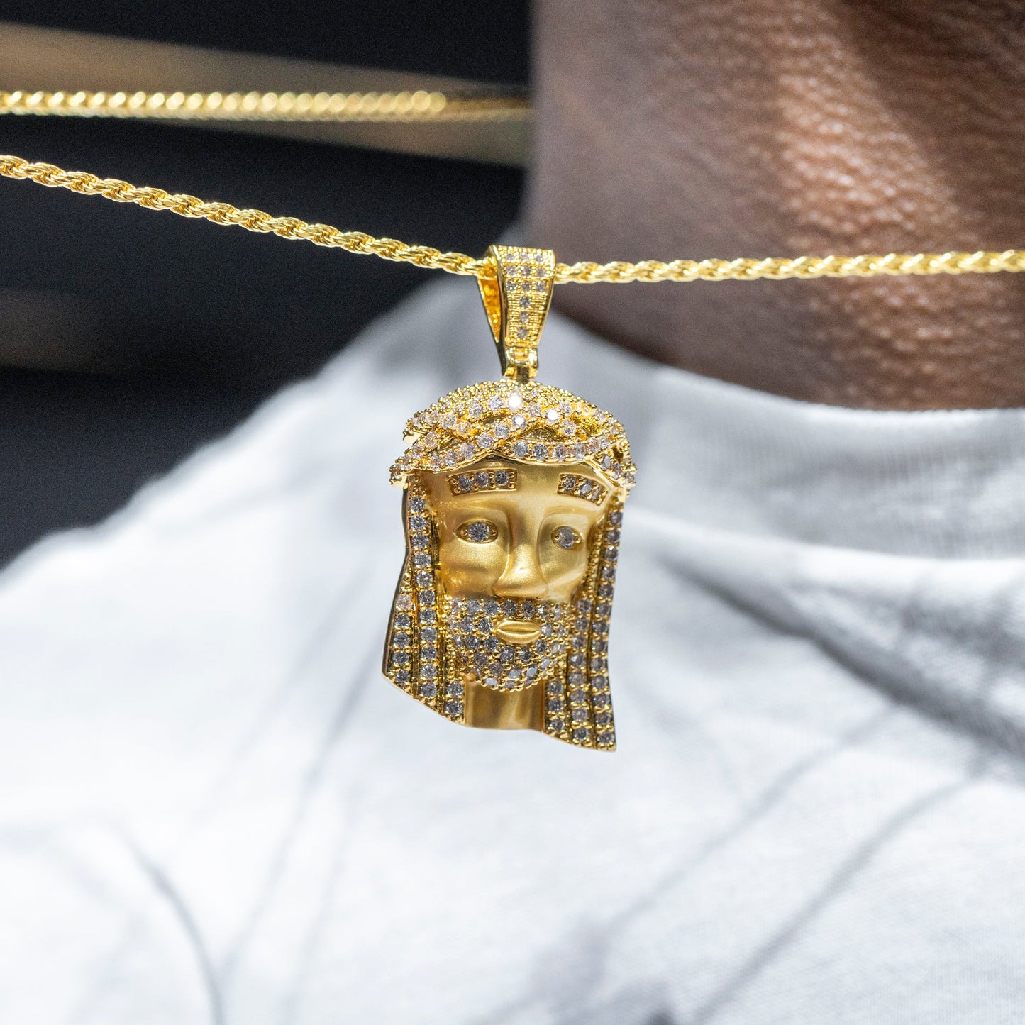 Mens Jewelry -  Gold Iced Out VVS Jesus Head Necklace | Appx. 18.8 Grams