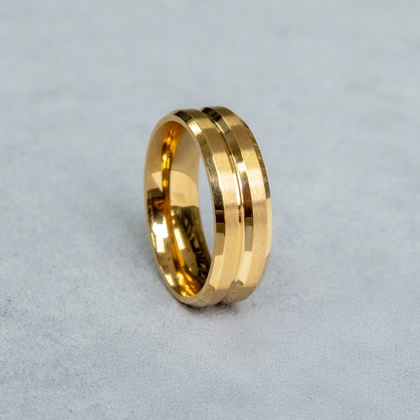 Mens Jewelry - Wedding Band Gold Ring | 9.5 Grams