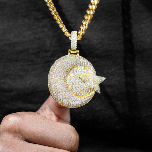 Mens Mens Jewelry - Iced Out VVS Moon Pendant | 29 Grams