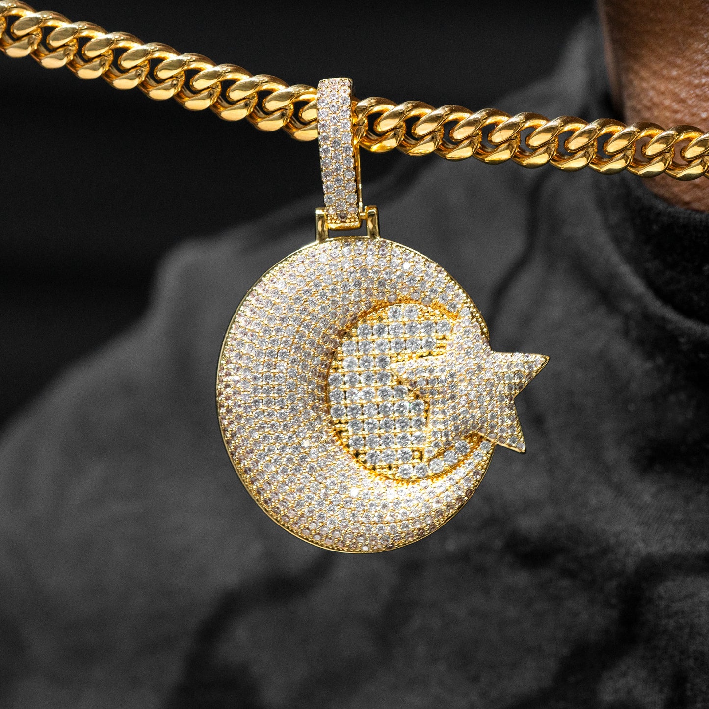 Mens Mens Jewelry - Iced Out VVS Moon Pendant | 29 Grams