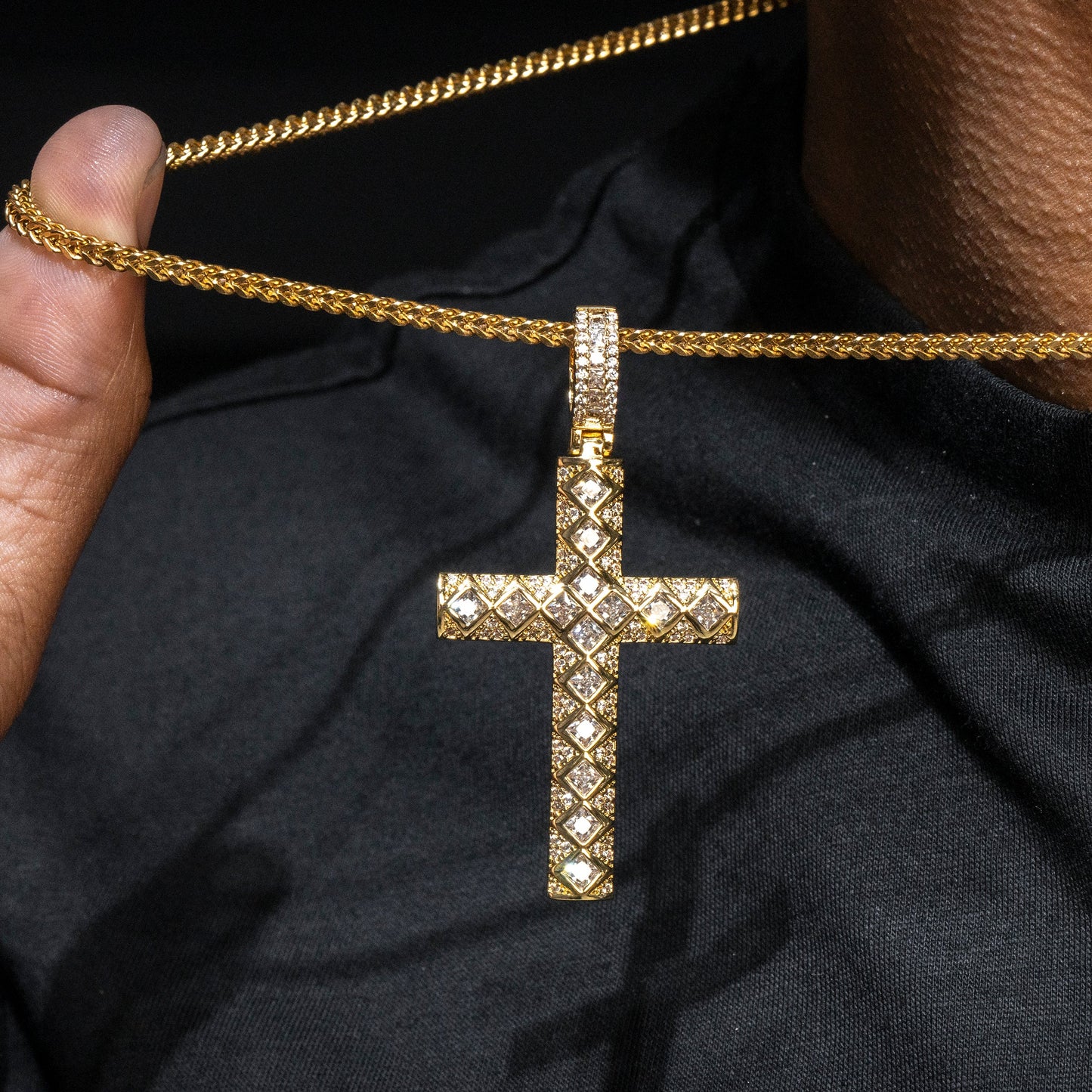 Mens Jewelry - Iced Out VVS Cross Pendant | 11.8 Grams