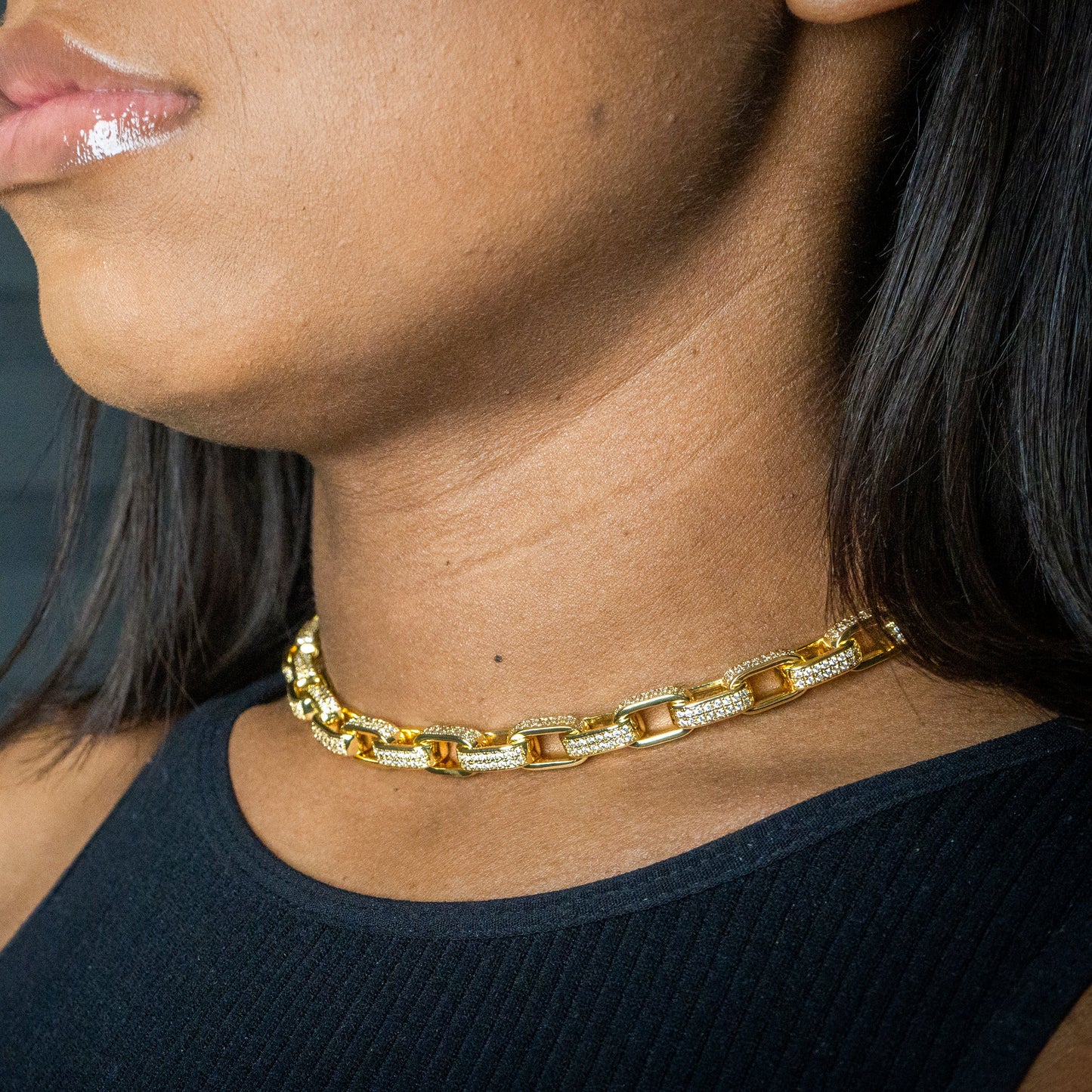 Womens Jewelry - Gold  Iced Out VVS Hermes Link Chain