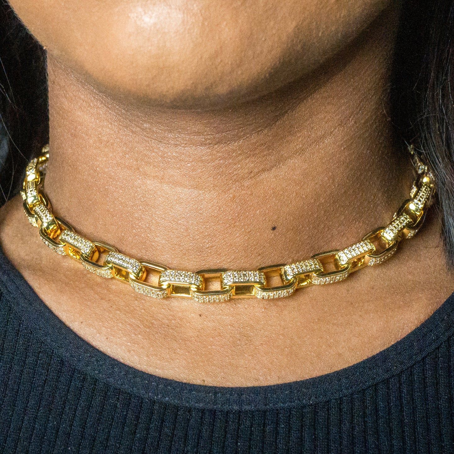 Womens Jewelry - Gold  Iced Out VVS Hermes Link Chain