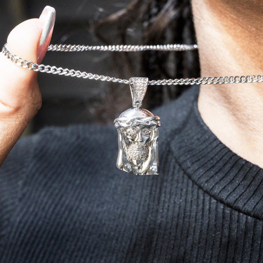 Womens Jewelry - 14K White Gold Iced Out VVS Jesus Head Necklace | Appx. 20.1 Grams