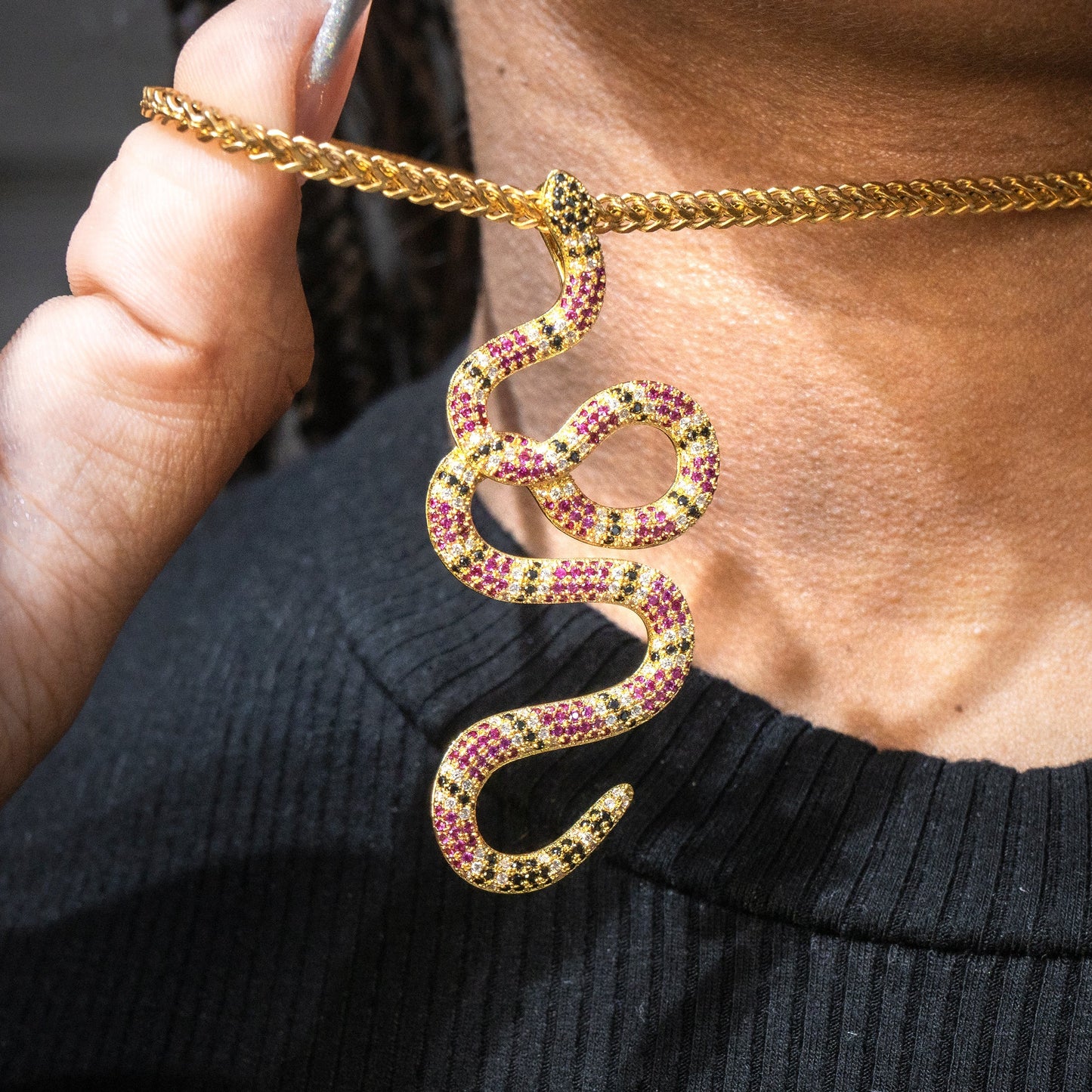 Womens Jewelry - 14K Gold Iced Out VVS Twisted Snake Necklace | Appx. 10 Grams